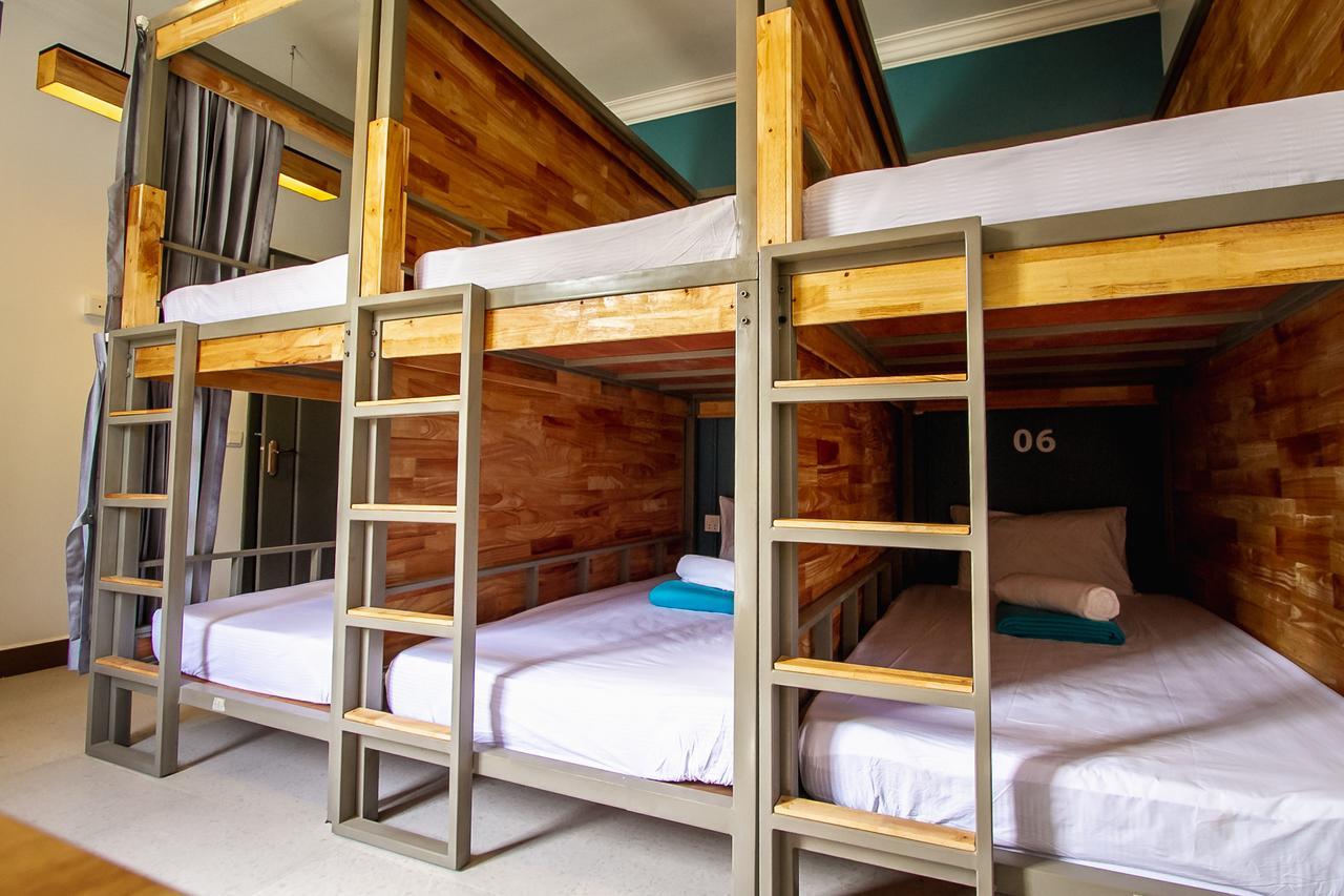 Sleep Pod Hostel Siem Reap Bagian luar foto