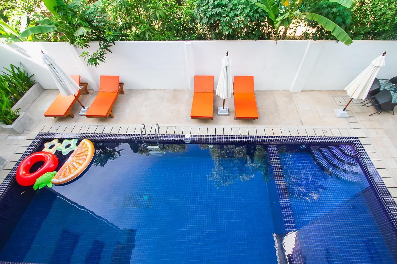 Sleep Pod Hostel Siem Reap Bagian luar foto