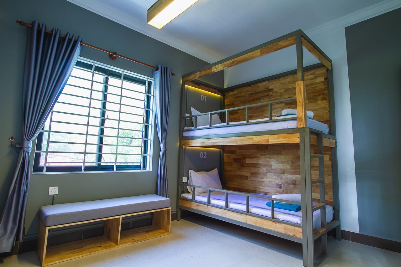 Sleep Pod Hostel Siem Reap Bagian luar foto